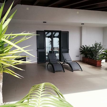 Appartamento Gambero Beach Santa Teresa di Riva Kültér fotó