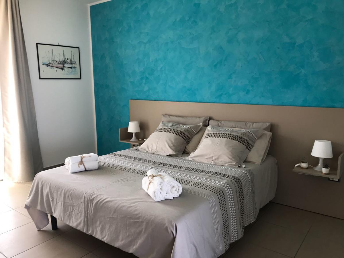 Appartamento Gambero Beach Santa Teresa di Riva Kültér fotó